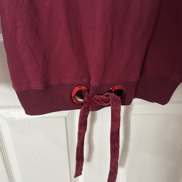 Women's Burgundy Sweater with tie detail after market size small - Picture 3 of 4